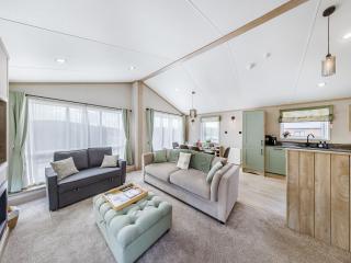 Hillfort Lodge - Llanrhystyd - 7