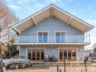 Malibu Lakehouse - 1
