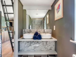 Cranbourne Chase Stargazer - Ukc6914 - 1