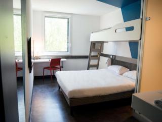 Ibis Budget Archamps Porte de Genève - 0