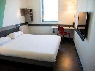 Ibis Budget Archamps Porte de Genève - 2