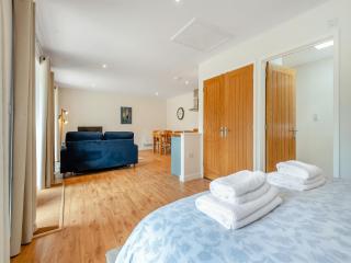 Hole Farm - Stable Cottage - 1