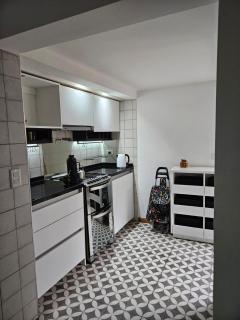 Propiedad reciclada a nueva con terraza propia - 4