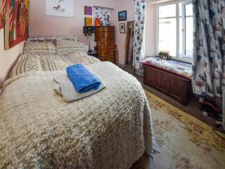 Rainbow Cottage - 1