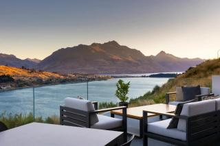 Luxury Villa- BBQ - Hot Tub- Free Parking AC - 9