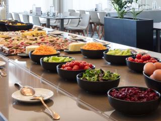 Novotel Paris Saint Denis Stade Basilique - Saint-Denis - 9