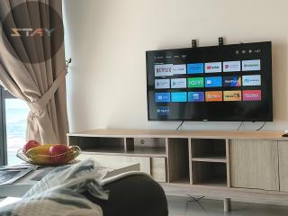 Grand Medini Couple Stylish Netflix 100mbps BySTAY - 5