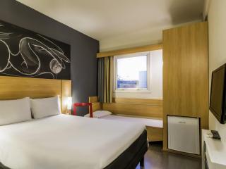 ibis Uberaba - 2