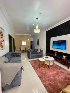 Stylish Lekki Apartment Modern Comfort - 1