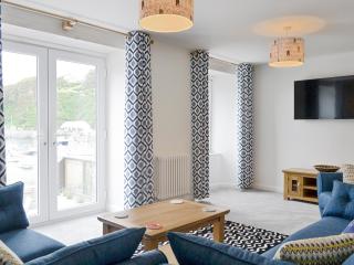 Blue Beach House - 8