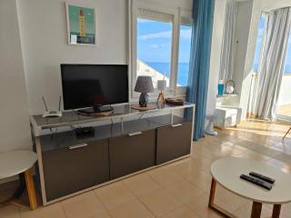 Mediterraneo. Primera línea mar en Roses – terraza con vistas - ES-258-155 - 2