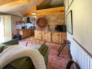 Lincoln Reds Lookout - 7