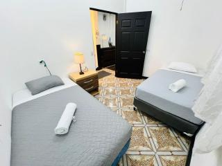 Apartamento en la zona viva con parqueo exclusivo - 7