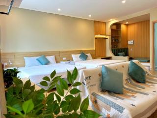 The Sol Homestay & Coffee Grand World - 5