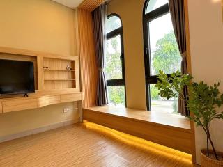 The Sol Homestay & Coffee Grand World - 7