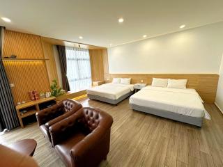 The Sol Homestay & Coffee Grand World - 2