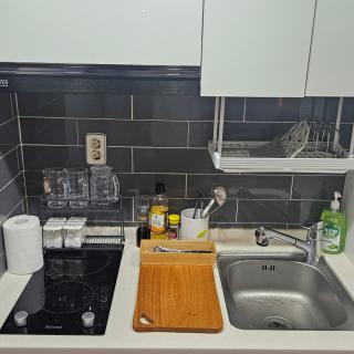 Hwagok station nearby, Hongdae 20 minute - 6