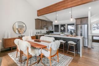 28 - Two Bedroom with Spa Enclave condo - 6