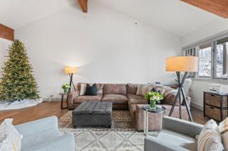 28 - Two Bedroom with Spa Enclave condo - 3