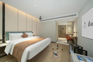 Rezen Borui Hotel Guangzhou Zhengjia Plaza Sports Center Branch - 9