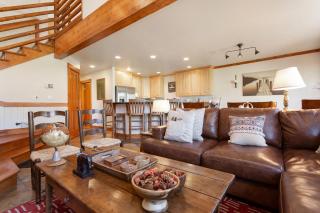 Deer Lake Village at Deer Valley Resort - Four Bedroom Condo with Hot Tub #2477 condo - 3