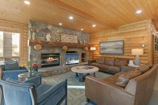 Bristlecone at Deer Valley Resort - Three Bedroom Condo with Hot Tub #201 condo - 3