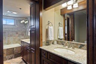 Stag Lodge at Deer Valley Resort - Three Bedroom Residence with Spa #13 condo - 1