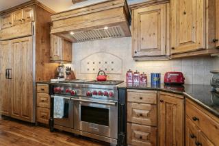 Grand Lodge - Four Bedroom #405 - Ski-in ski-out condo - 4