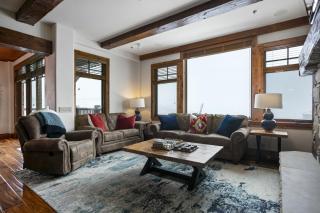 Grand Lodge - Three Bedroom #401 - Ski-in ski-out condo - 9