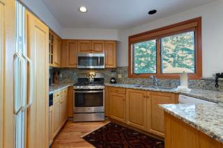 Ridge at Deer Valley Resort - Three Bedroom Condo with Hot Tub #16 condo - 8