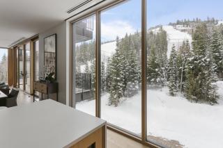 1504 Founders Place - Three Bedroom Deluxe condo - 8