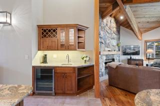 6 - Three Bedroom Ontario Lodge condo - 5