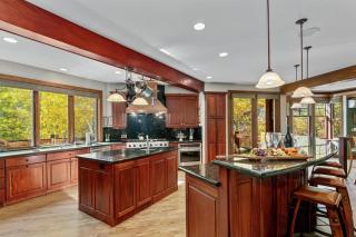 3135 Thistle - 7 Bedroom Private Home home - 4