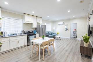 Modern Cozy Stylish Home AC WasherDryer Parking 3 minutes to Balboa Park - 7