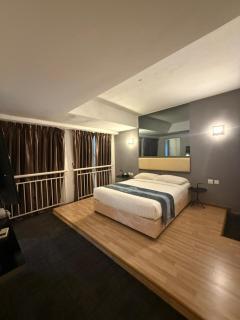 Ayer Keroh Gateway - 2