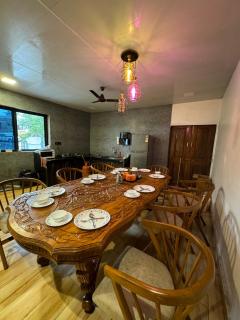 VG09 with huge Pool and bathtub - 1