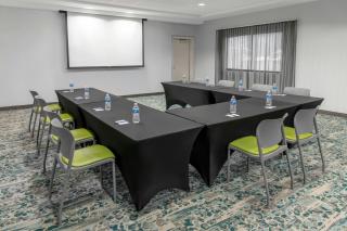 SpringHill Suites Detroit Auburn Hills - 7