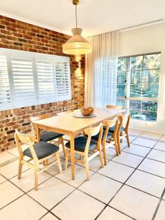 Mooloolaba Coastal Canal Villa - 5