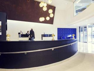 Hotel Mercure Jardines de Albia - Bilbao - 9