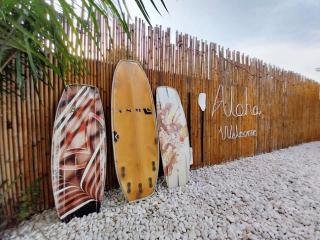 Aloha Pool Villa with Slide BBQ Karaoke 12ppl - 1