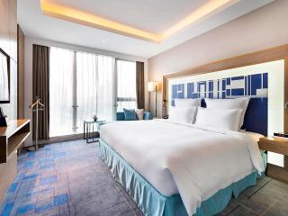 Novotel Ningbo East - 4