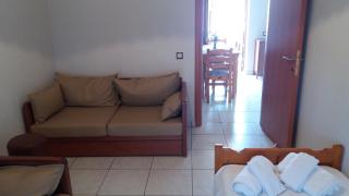 Aigeiros Apartments & restaurant - 2