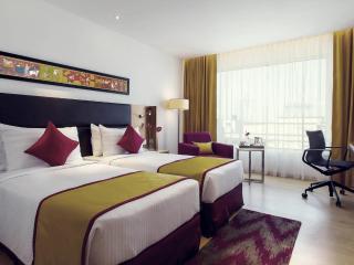 Mercure Hyderabad KCP Banjara Hills, An Accor Hotel - 2