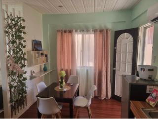 AZ's Place, comfy and homey vibes - 1