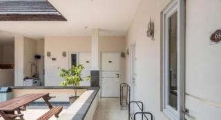 OYO Living 1877 Side Corner - 8