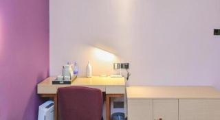 Lavande Hotel Chongqing Xinghui Liangjiang Happiness Plaza - 1