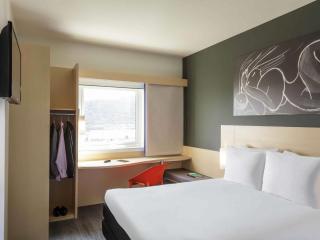 Ibis Queretaro - 3