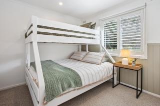 Valley Park High Country Retreat - Farm Stay Feel, Tiny Home Vibes - 2