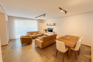M&E Premium Apartments - San Pietro - 9