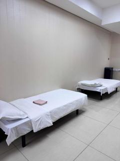 UB NEST-guest house - 2